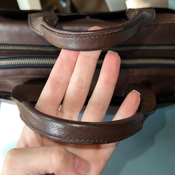 Coach - Picture 15 of 17